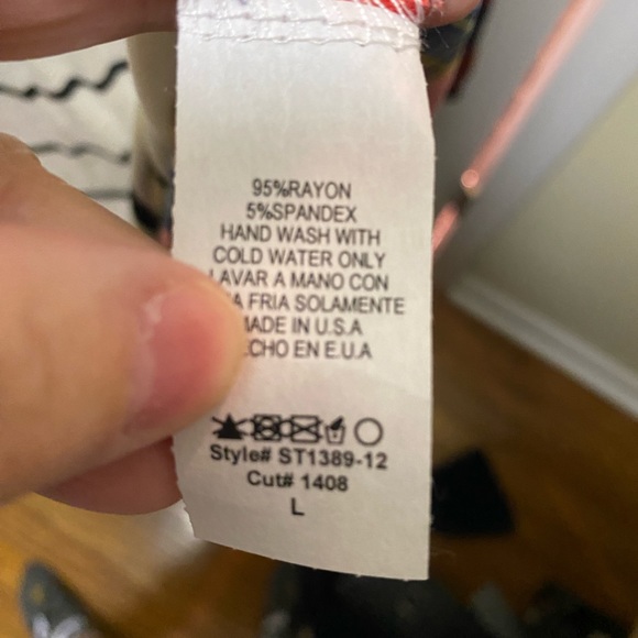 NWOT Heimish USA Long Sleeve Flannel/Stripe Pattern T-Shirt Size Large - Picture 5 of 6